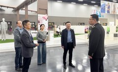 濱州海關(guān)黨委書記、關(guān)長李光一行來公司調(diào)研